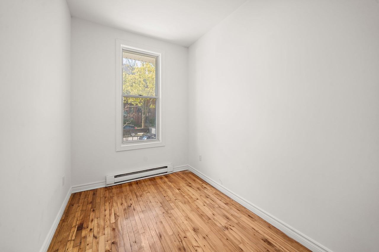 3384 Rue de Rushbrooke - Photo 6 of 14