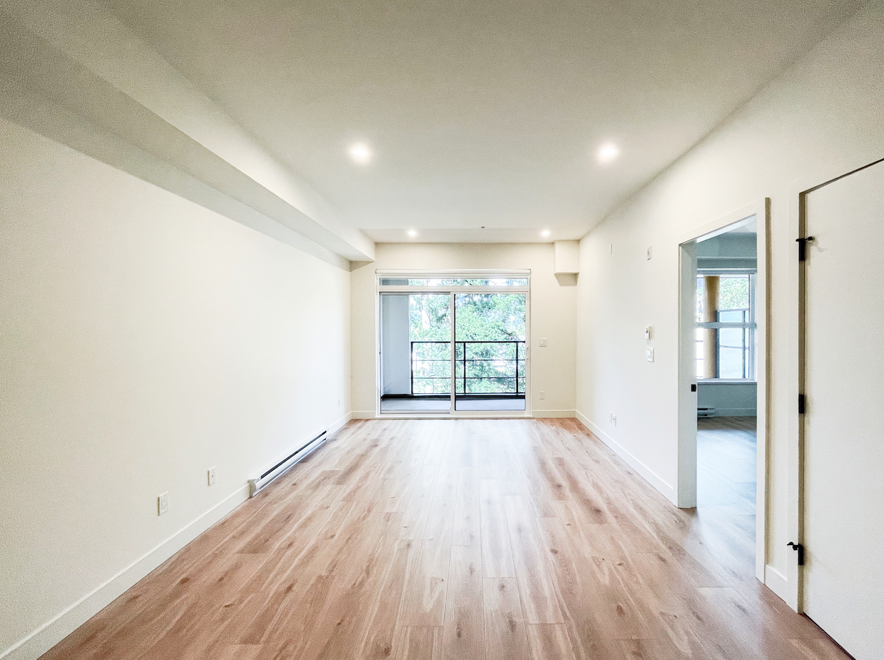 2620 152 Street #405 - Photo 5 of 10
