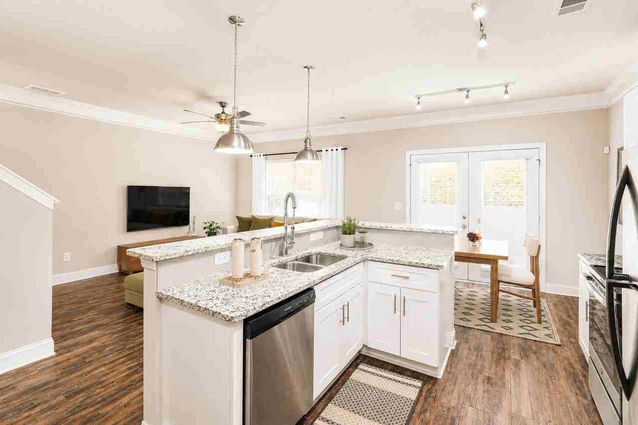 64 Madaline Ln - Photo 2 of 26