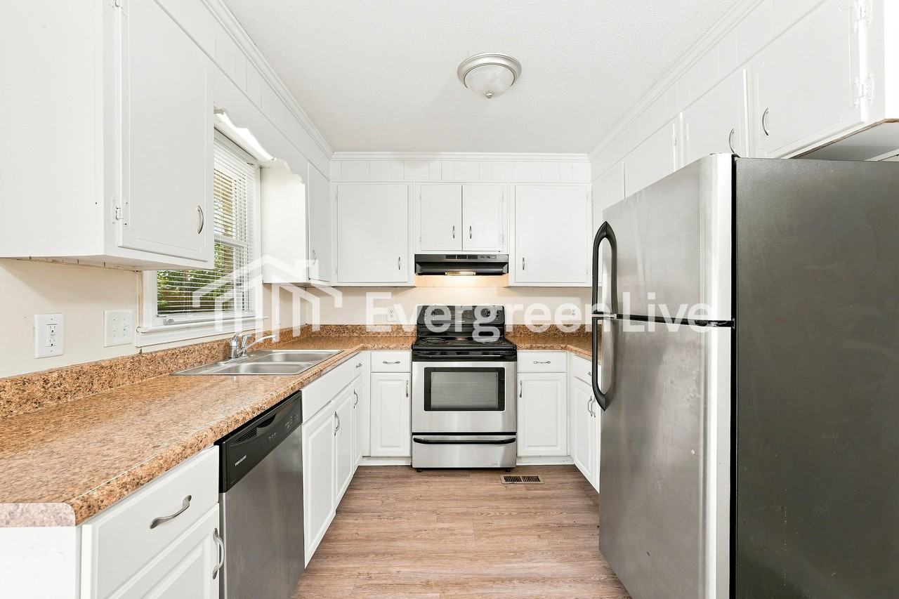 4103 Oakdale Ave - Photo 6 of 15