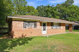 201 Skylane Dr - Photo 1 of 1