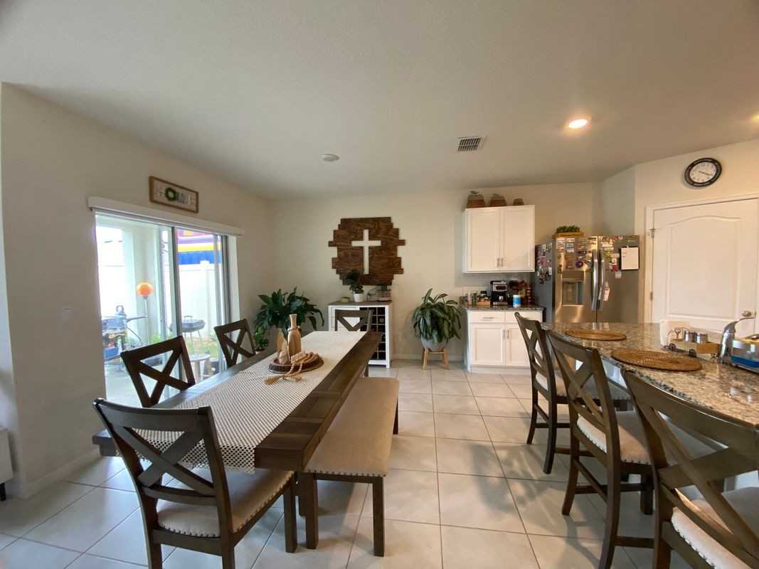 963 Serchio St - Photo 4 of 16