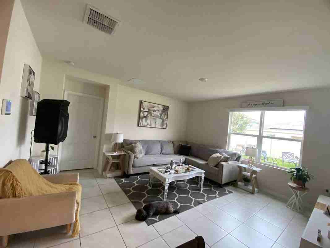 963 Serchio St - Photo 5 of 16