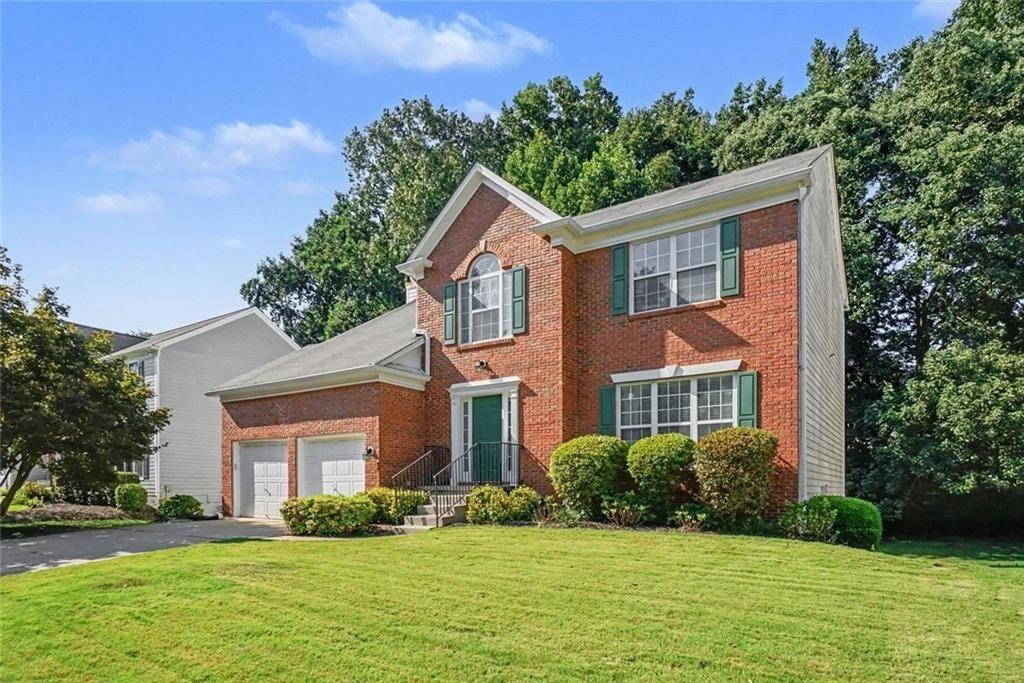 2200 Traywick Chase - Photo 2 of 24
