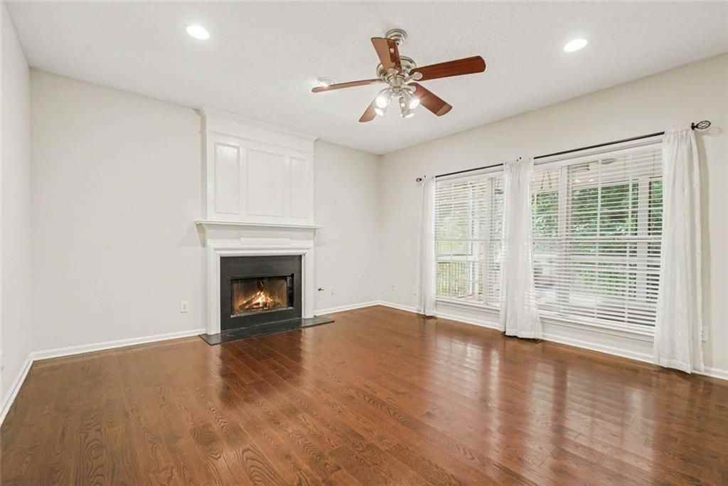 2200 Traywick Chase - Photo 4 of 24