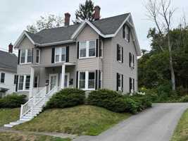 featured image of 17 1/2 Hough St