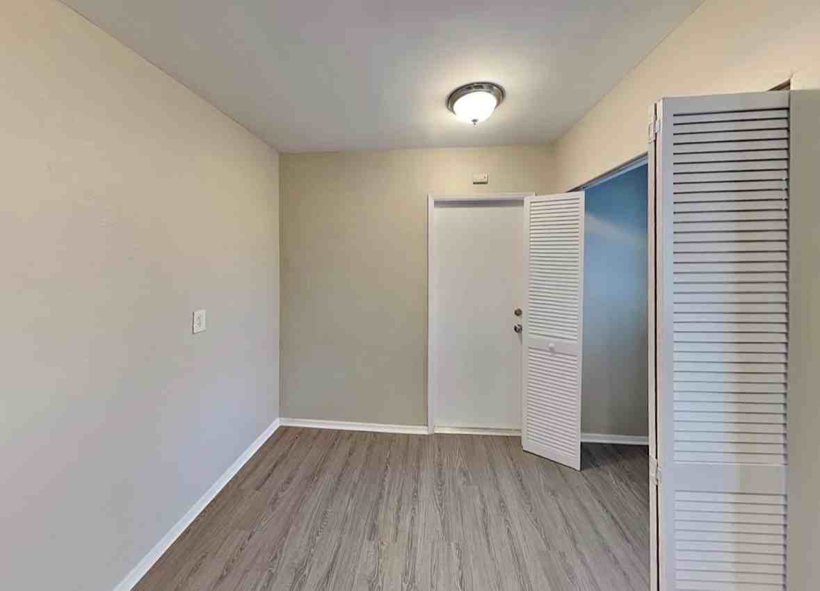 710 Nw 5th Ave #120 - Photo 7 of 12