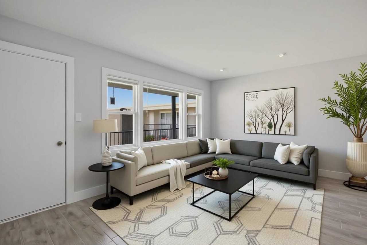 2537 East 83rd Street #202 - Photo 2 of 11