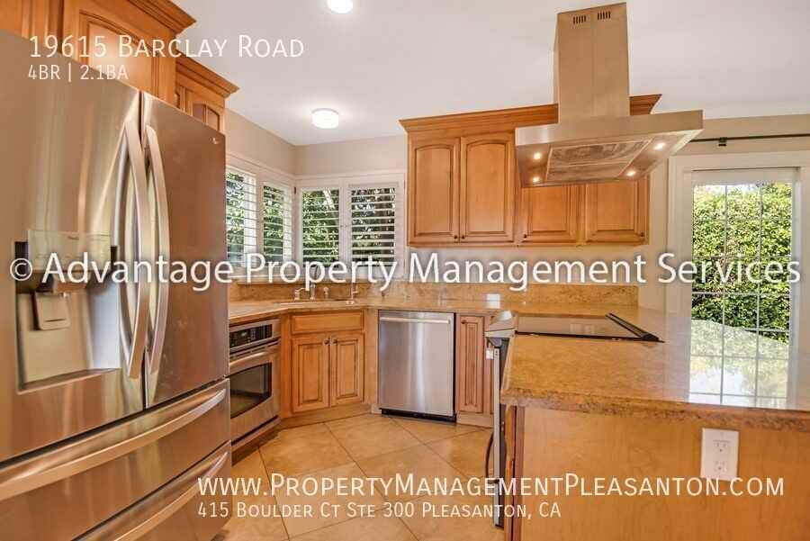 19615 Barclay Rd - Photo 4 of 27
