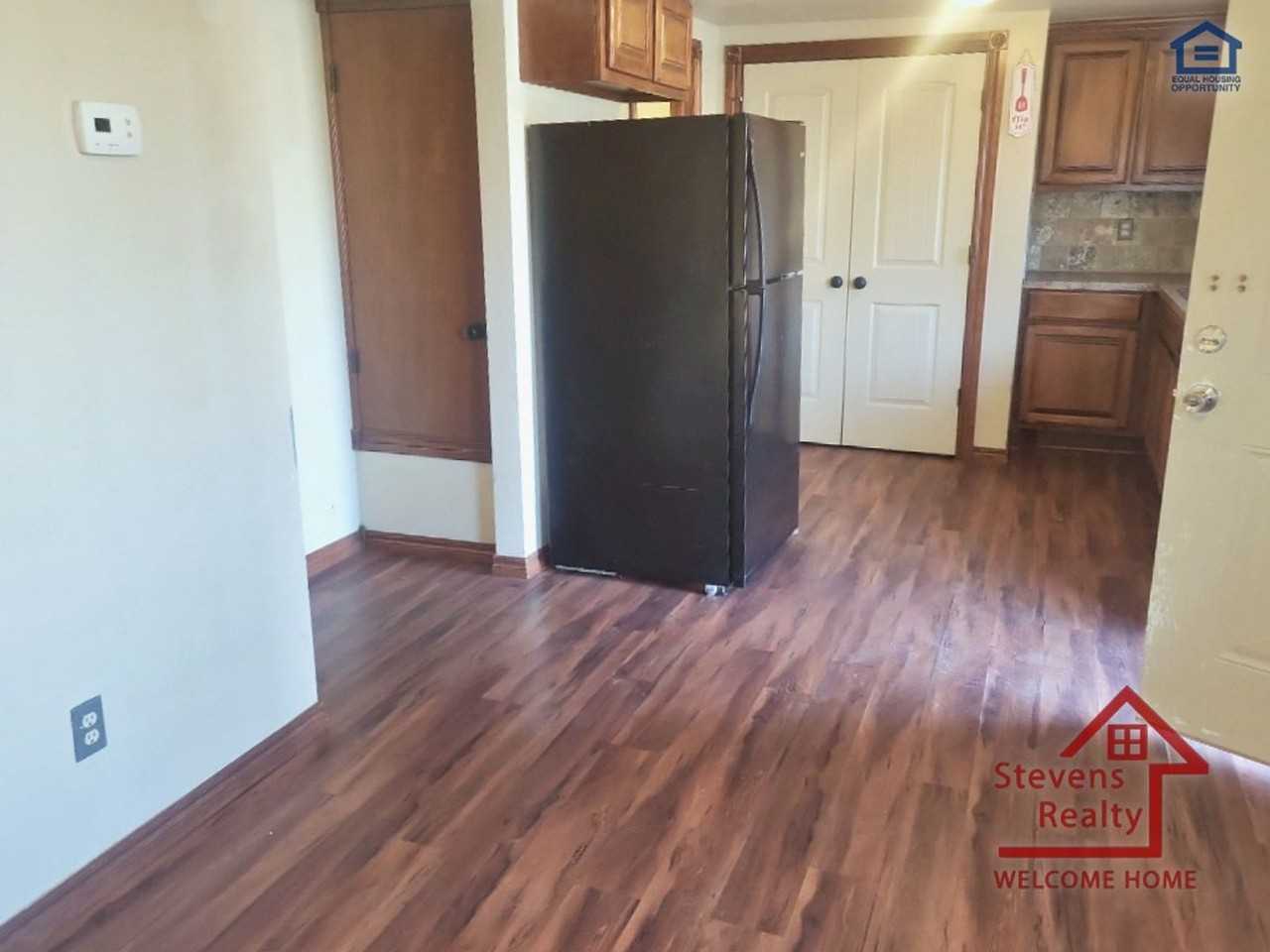 1602 Nw Lindy Ave #2 - Photo 4 of 20