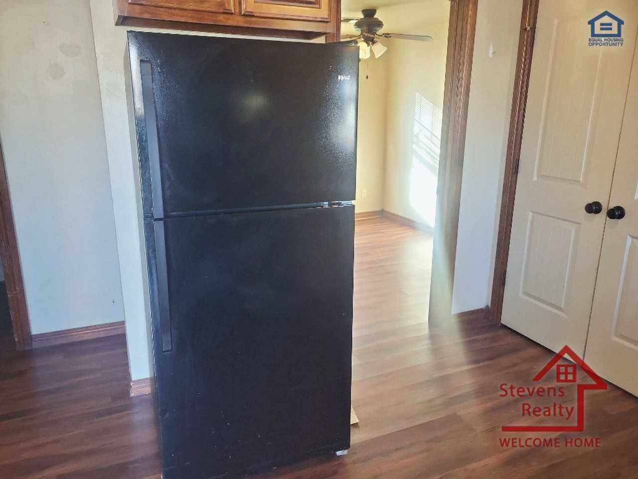 1602 Nw Lindy Ave #2 - Photo 7 of 20