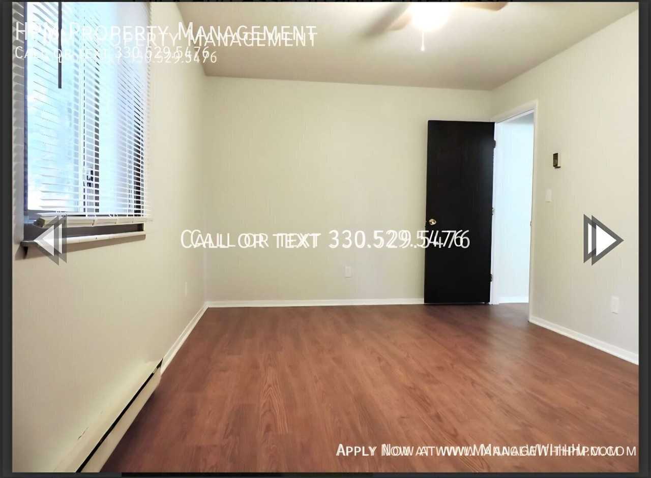 737 Center Ave #22 - Photo 7 of 9