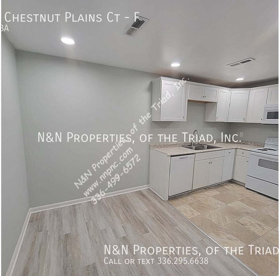 1398 Chestnut Plains Ct #F - Photo 2 of 20