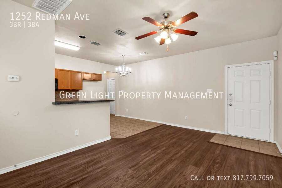 1252 Redman Ave - Photo 4 of 22