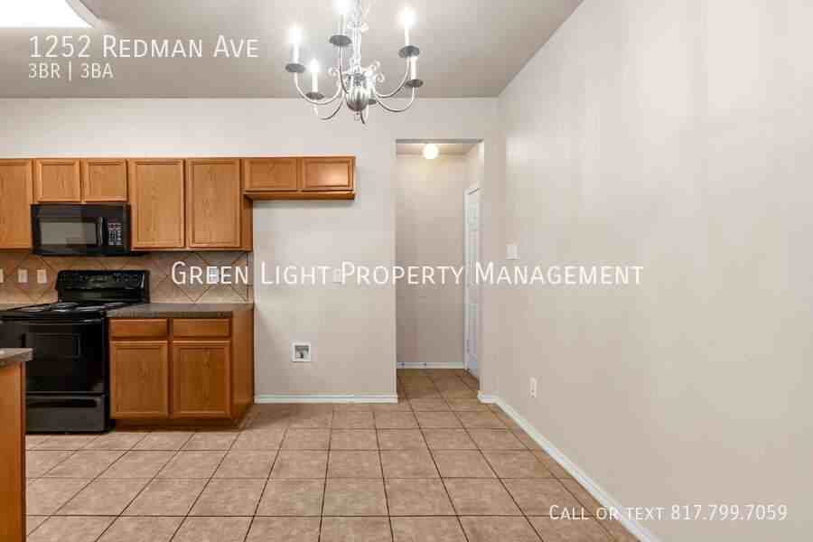 1252 Redman Ave - Photo 5 of 22