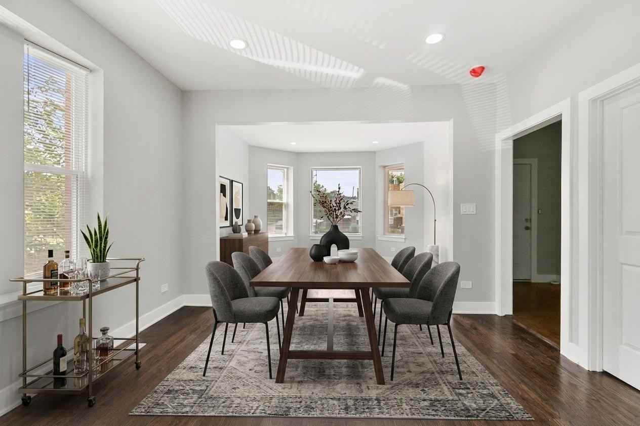 7359 South Emerald Avenue #F1 - Photo 4 of 12