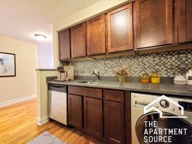 555 W Arlington Pl #508 - Photo 1 of 1