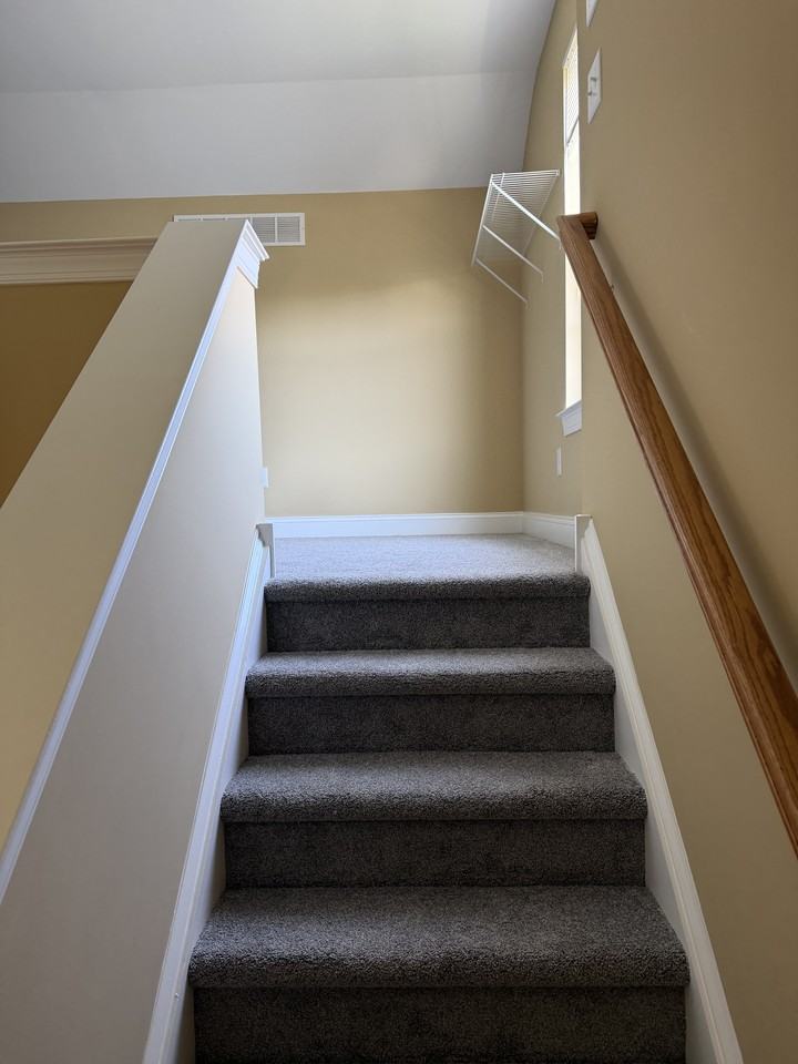 23 Bishop Pine Rd #O - Photo 5 of 16