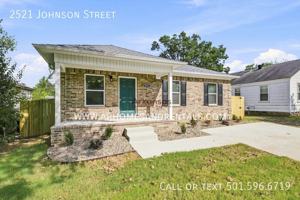 featured image of 2521 Johnson St