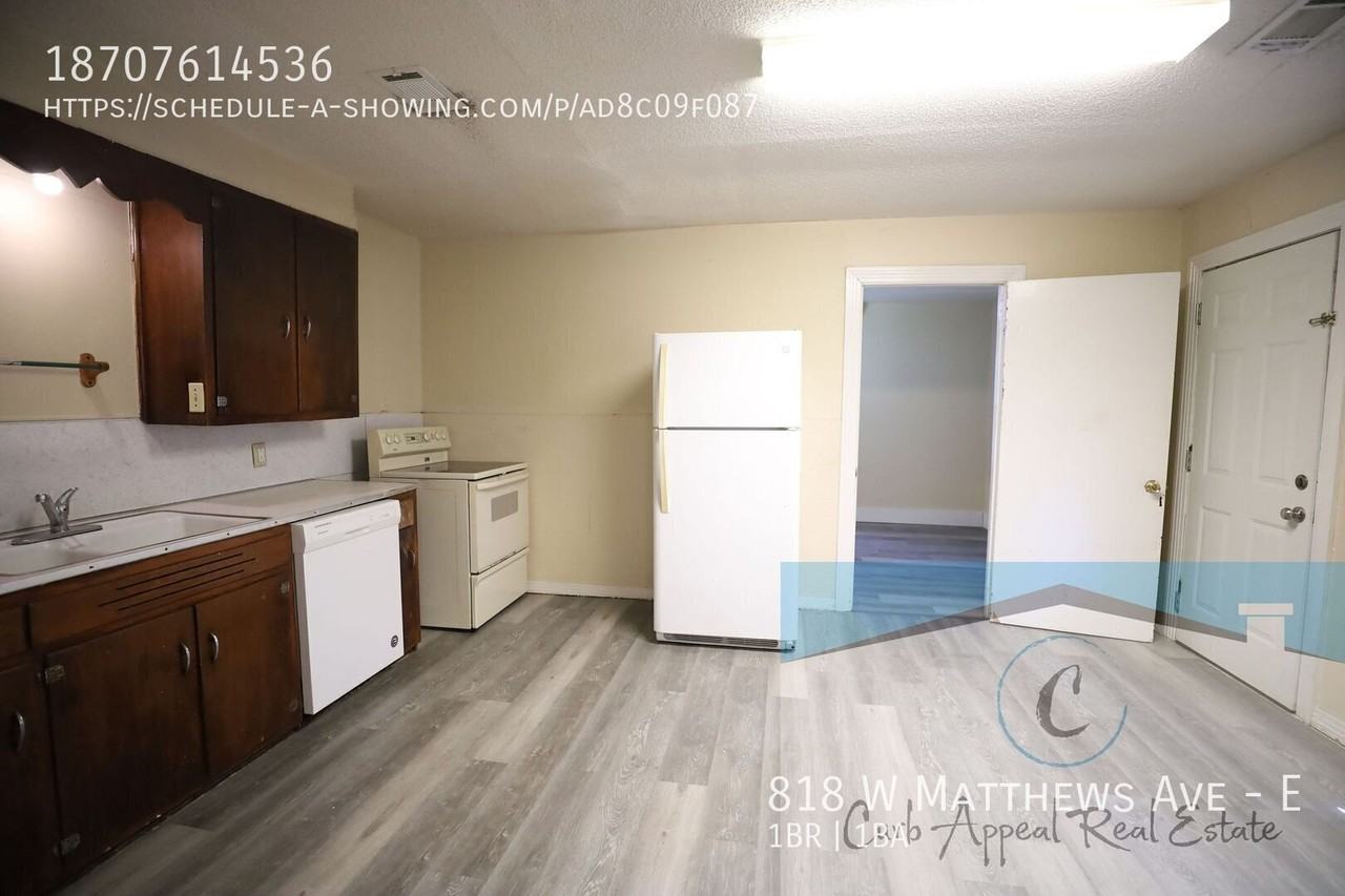 818 W Matthews Ave #E - Photo 3 of 8
