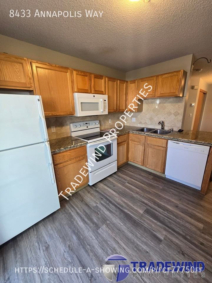 8433 Annapolis Way - Photo 4 of 16