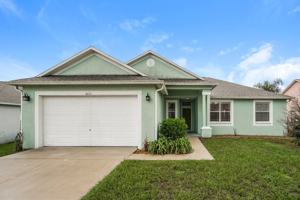 featured image of 6033 Live Oak Dr