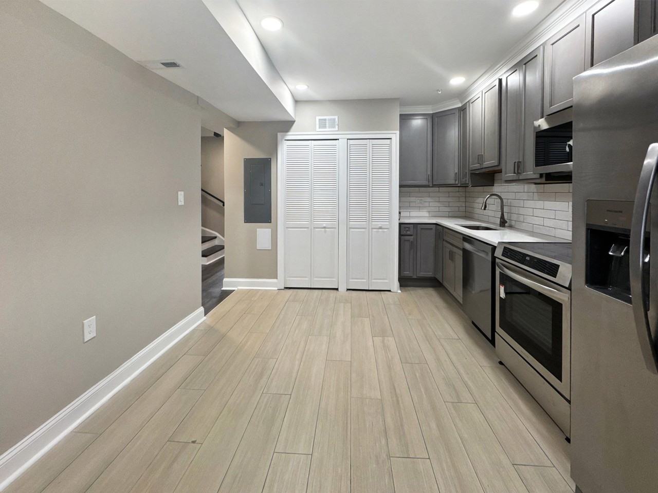 762 Rock Creek Church Rd Nw #2 - Photo 5 of 16