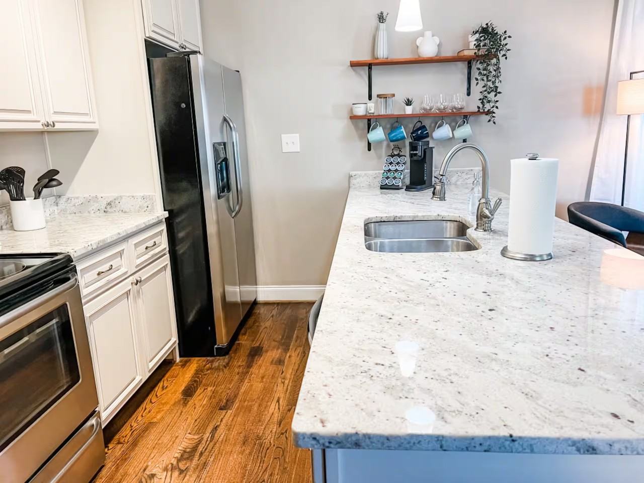 591 E Cabarrus St - Photo 5 of 17