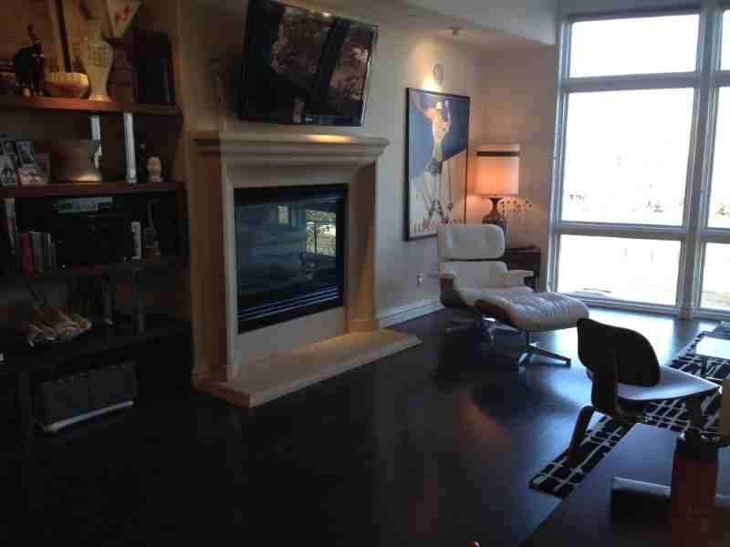 1755 Central St #D - Photo 3 of 20
