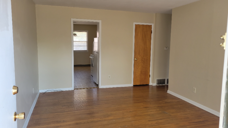 1710 W 17th St N - Photo 4 of 20