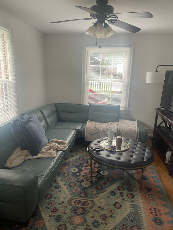 3875 Beech St - Photo 3 of 15
