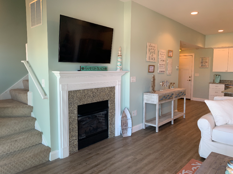 33 Ocean Blvd #10 - Photo 3 of 26