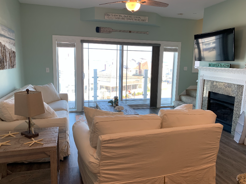 33 Ocean Blvd #10 - Photo 4 of 26