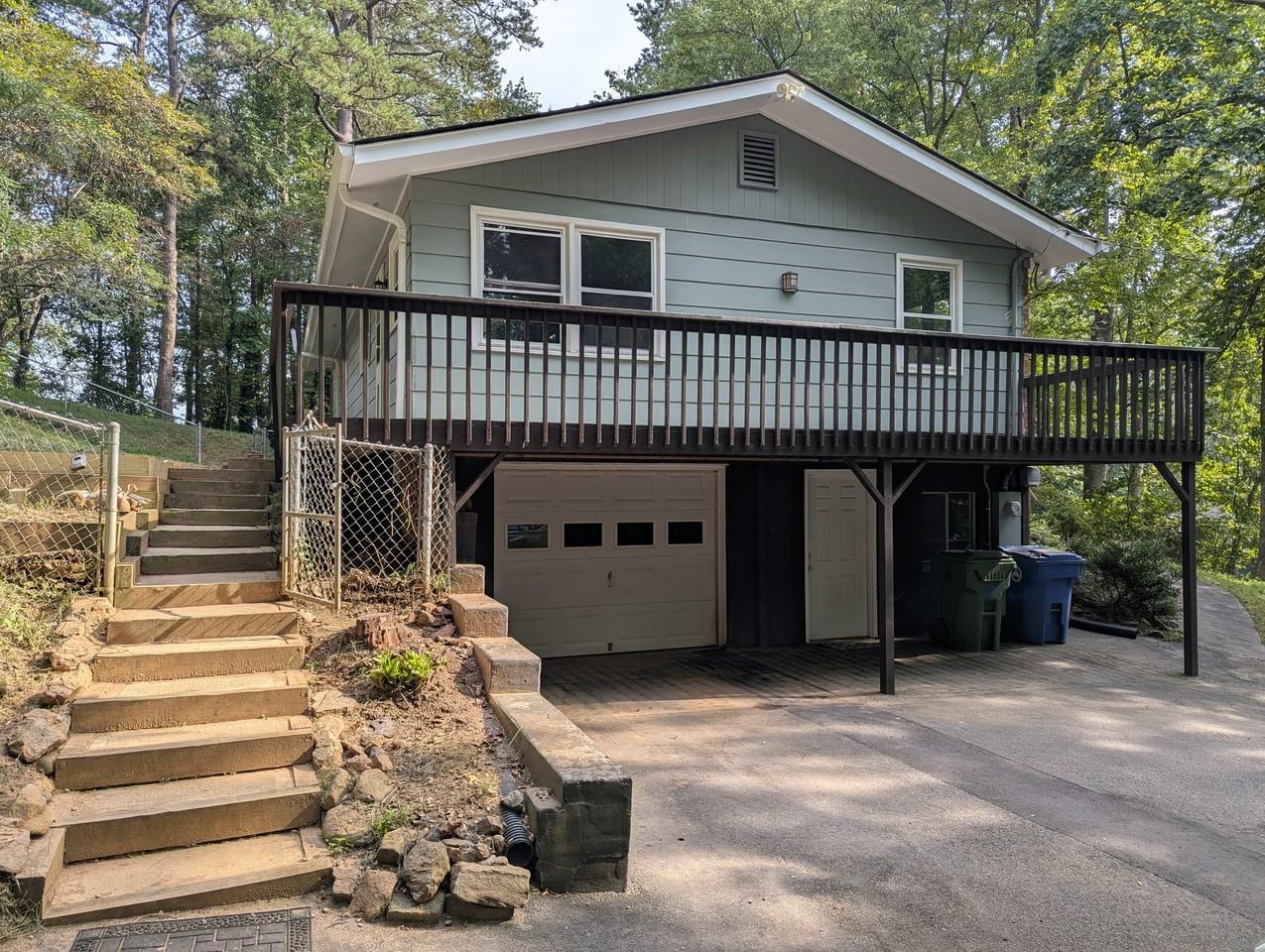 17 Lakeside Dr - Photo 4 of 17