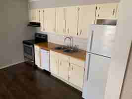 featured image of 719 San Antonio St #8