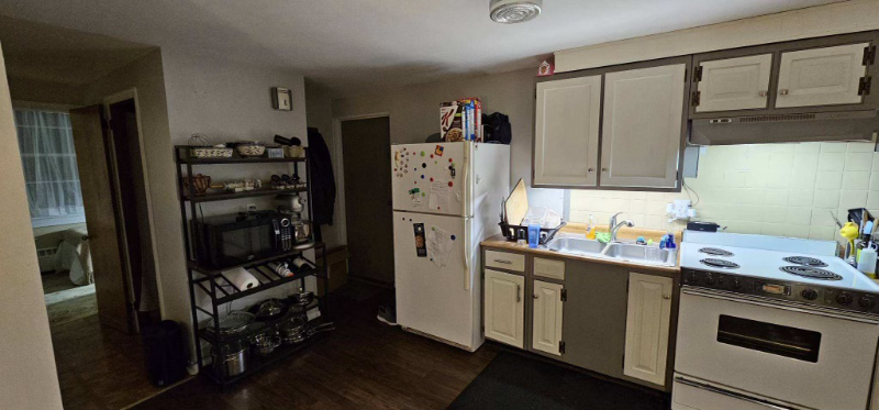 4284 Division Hwy #2F - Photo 2 of 6