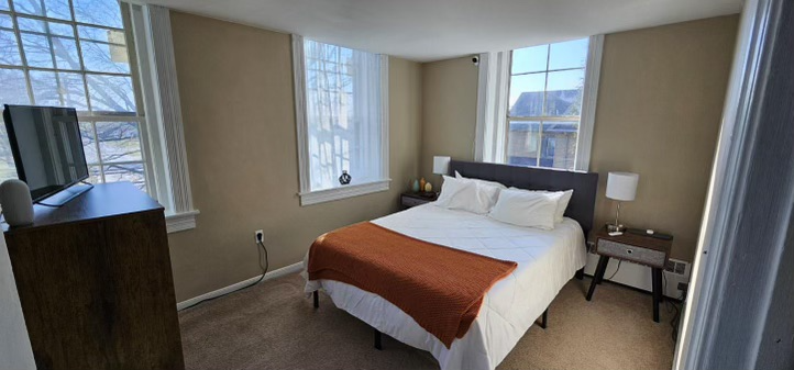 4284 Division Hwy #2F - Photo 5 of 6
