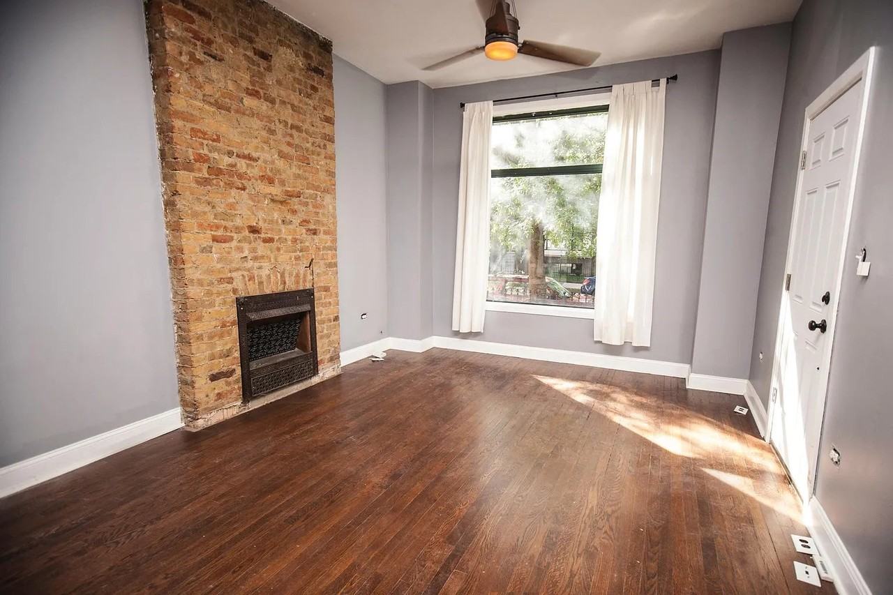 1341 N Artesian Ave #1 - Photo 2 of 10