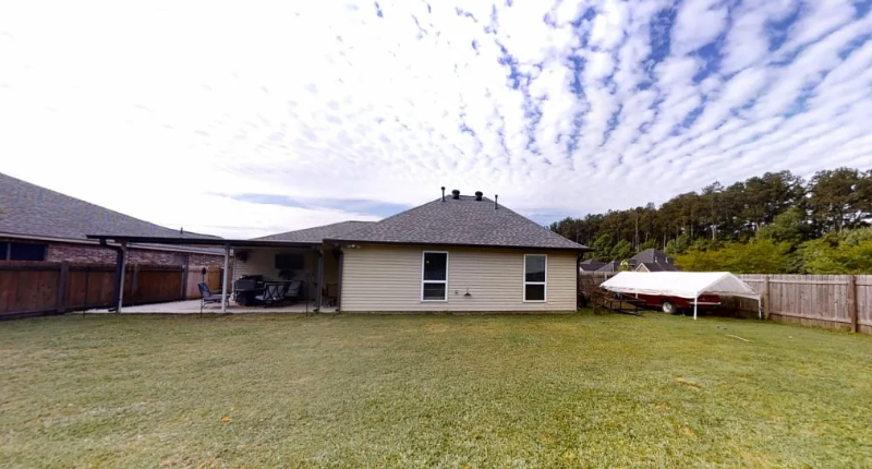 12735 Jimmy Dr - Photo 2 of 22