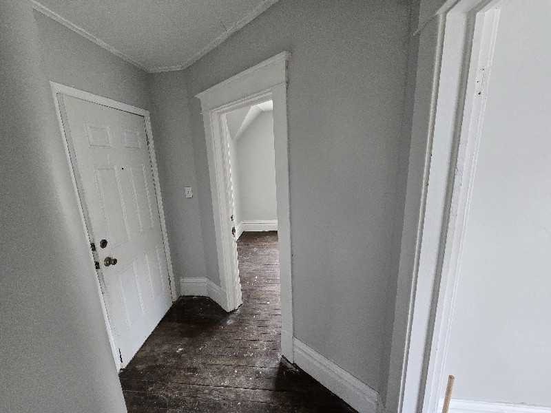 914 Clinton Ave #2 - Photo 3 of 17
