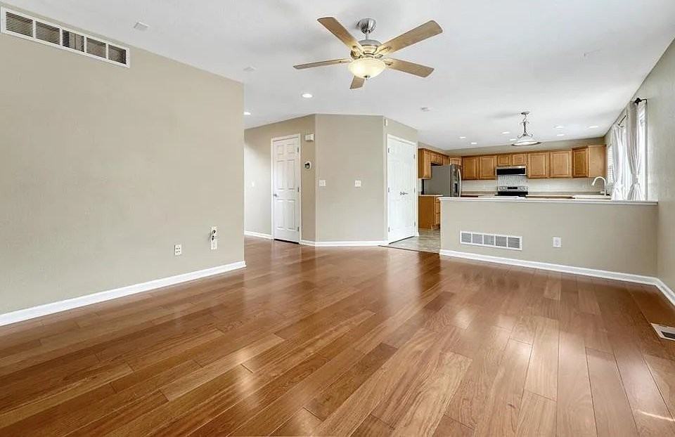4214 Kestrel Pl - Photo 4 of 18