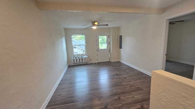 132 Benton Ave #8 - Photo 7 of 19