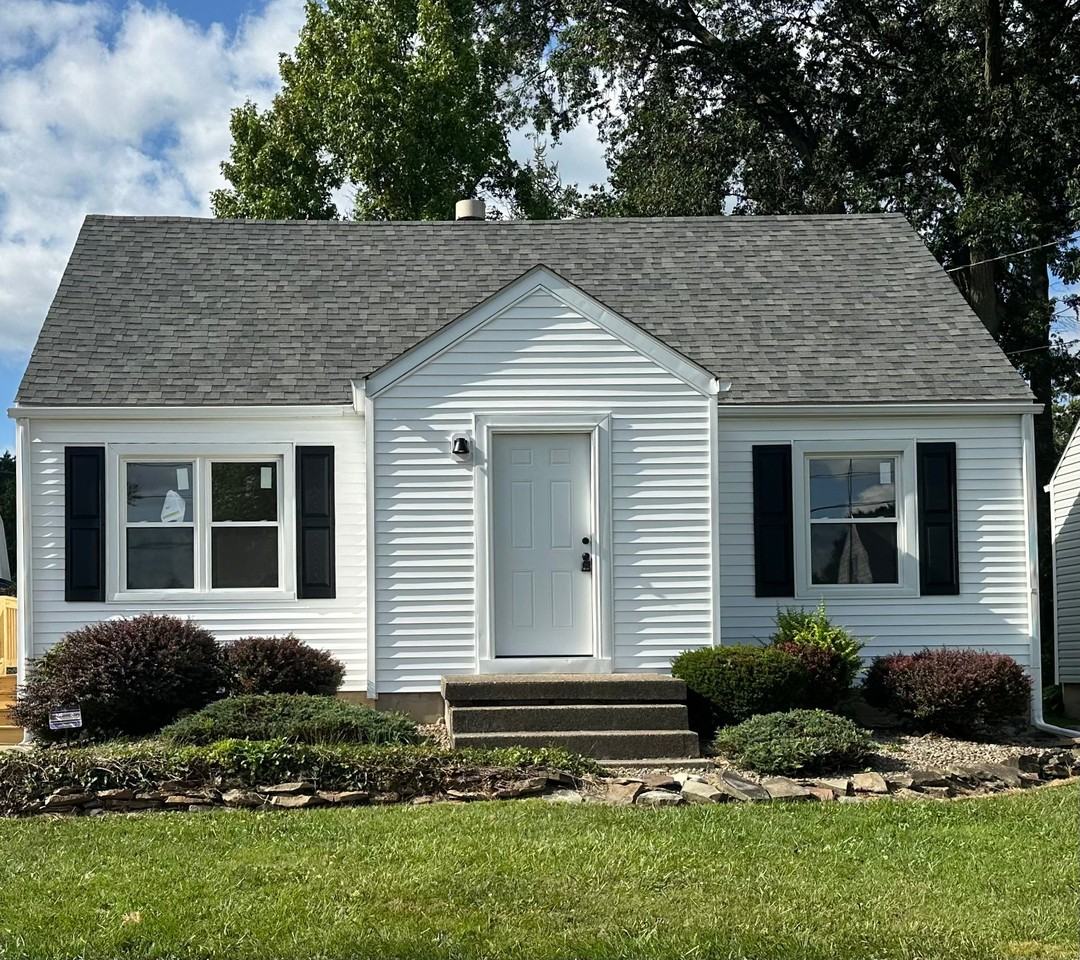 458 Joan Ave