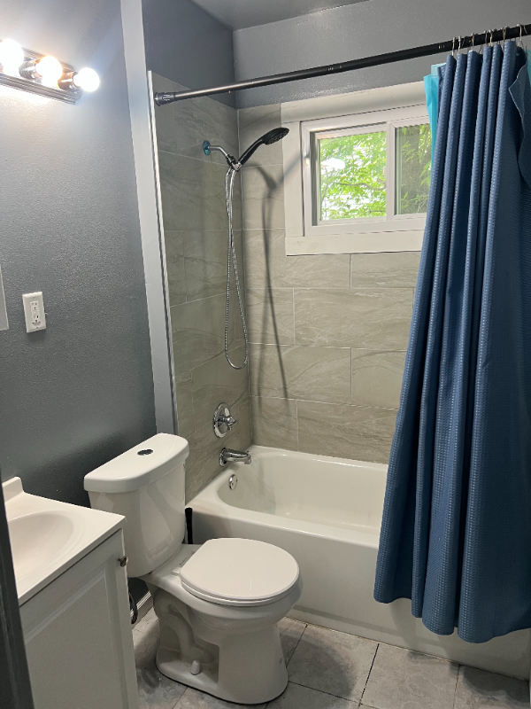 3242 N Achilles St - Photo 3 of 7