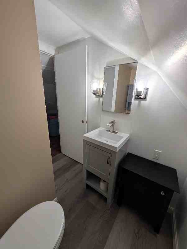 256 Sargent Rd #B - Photo 5 of 5