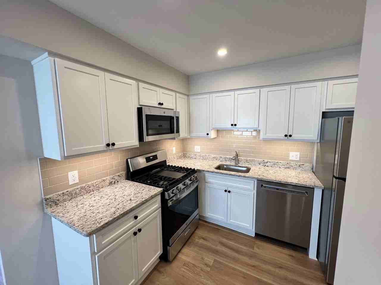 514 Gia Cir #A - Photo 2 of 18
