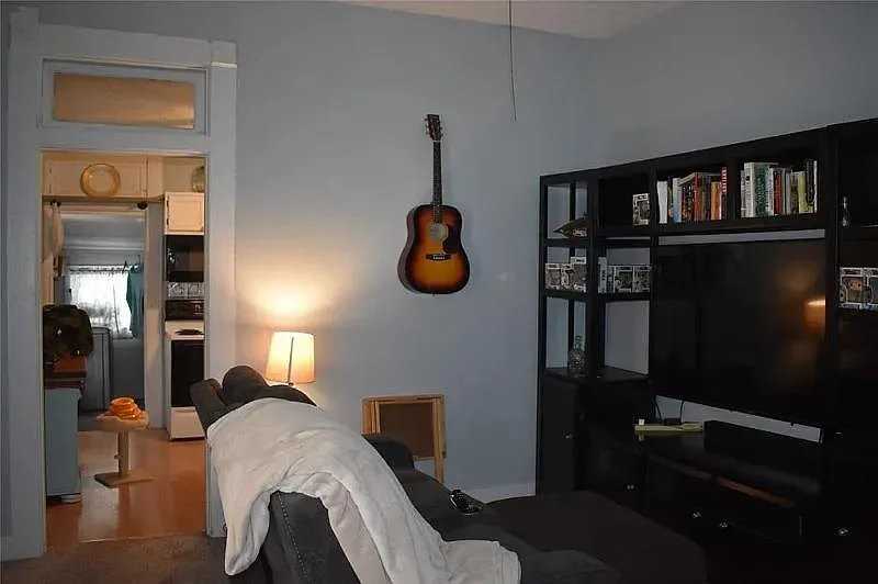 407 Walnut St #A - Photo 4 of 8