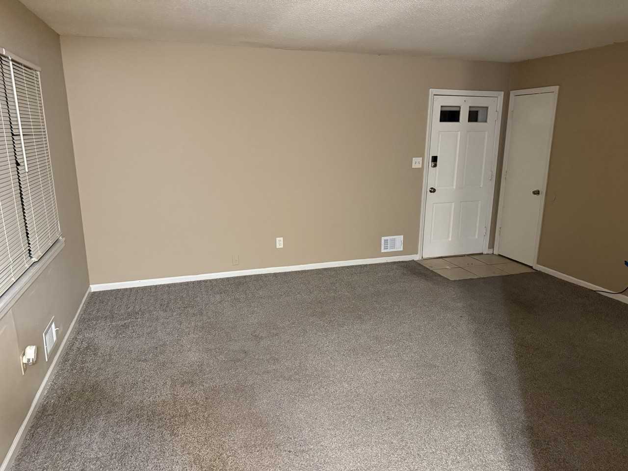 11610 Ivanhoe Ct #11610 - Photo 2 of 13