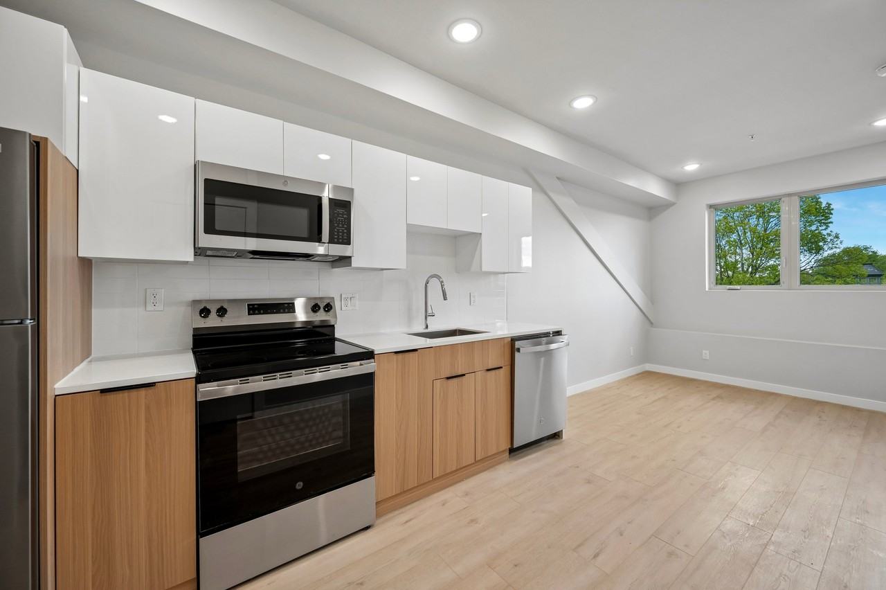 3727 Baring St #B - Photo 5 of 16