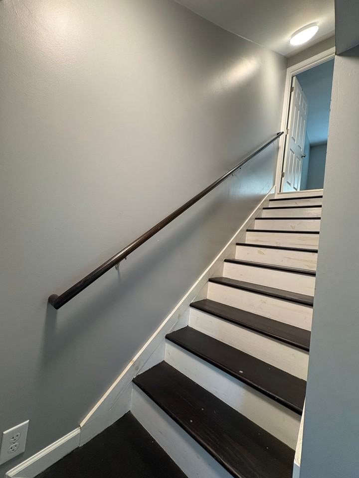 329 W South St #4 - Photo 5 of 6